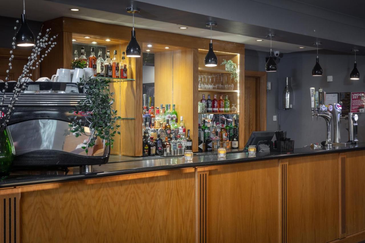 Hampshire Court Hotel & Spa Basingstoke Eksteriør bilde