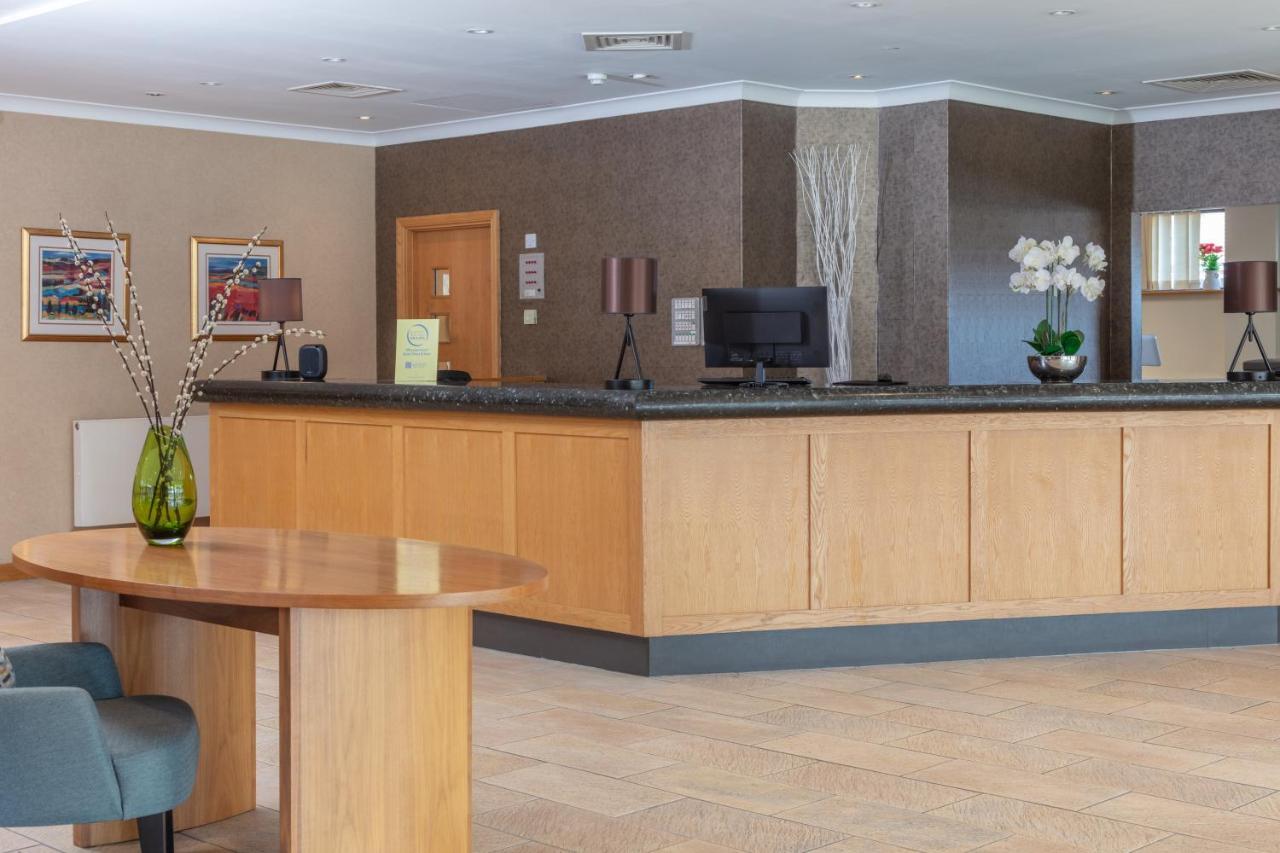 Hampshire Court Hotel & Spa Basingstoke Eksteriør bilde