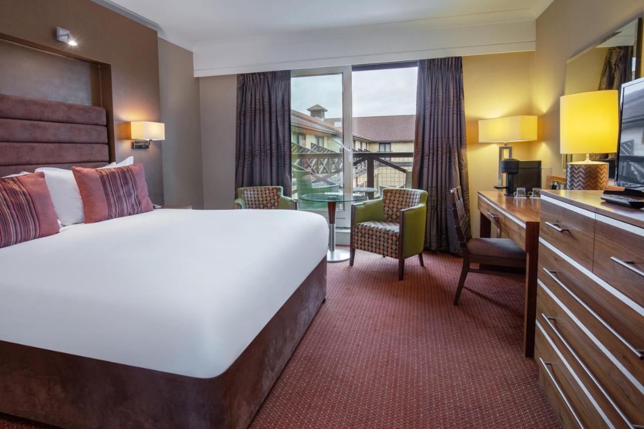 Hampshire Court Hotel & Spa Basingstoke Eksteriør bilde