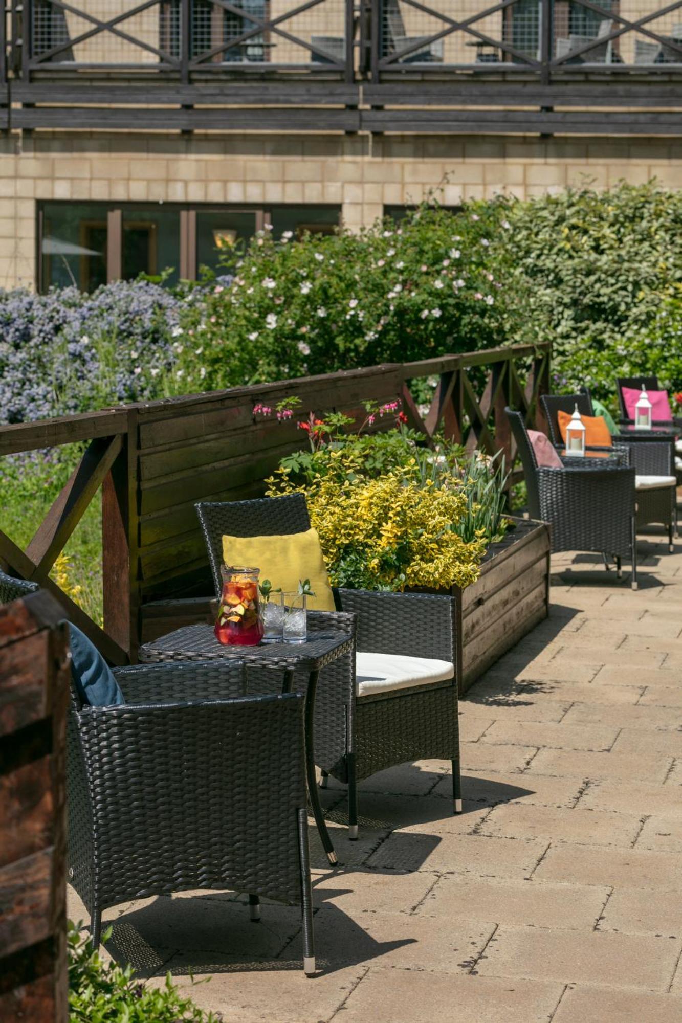 Hampshire Court Hotel & Spa Basingstoke Eksteriør bilde