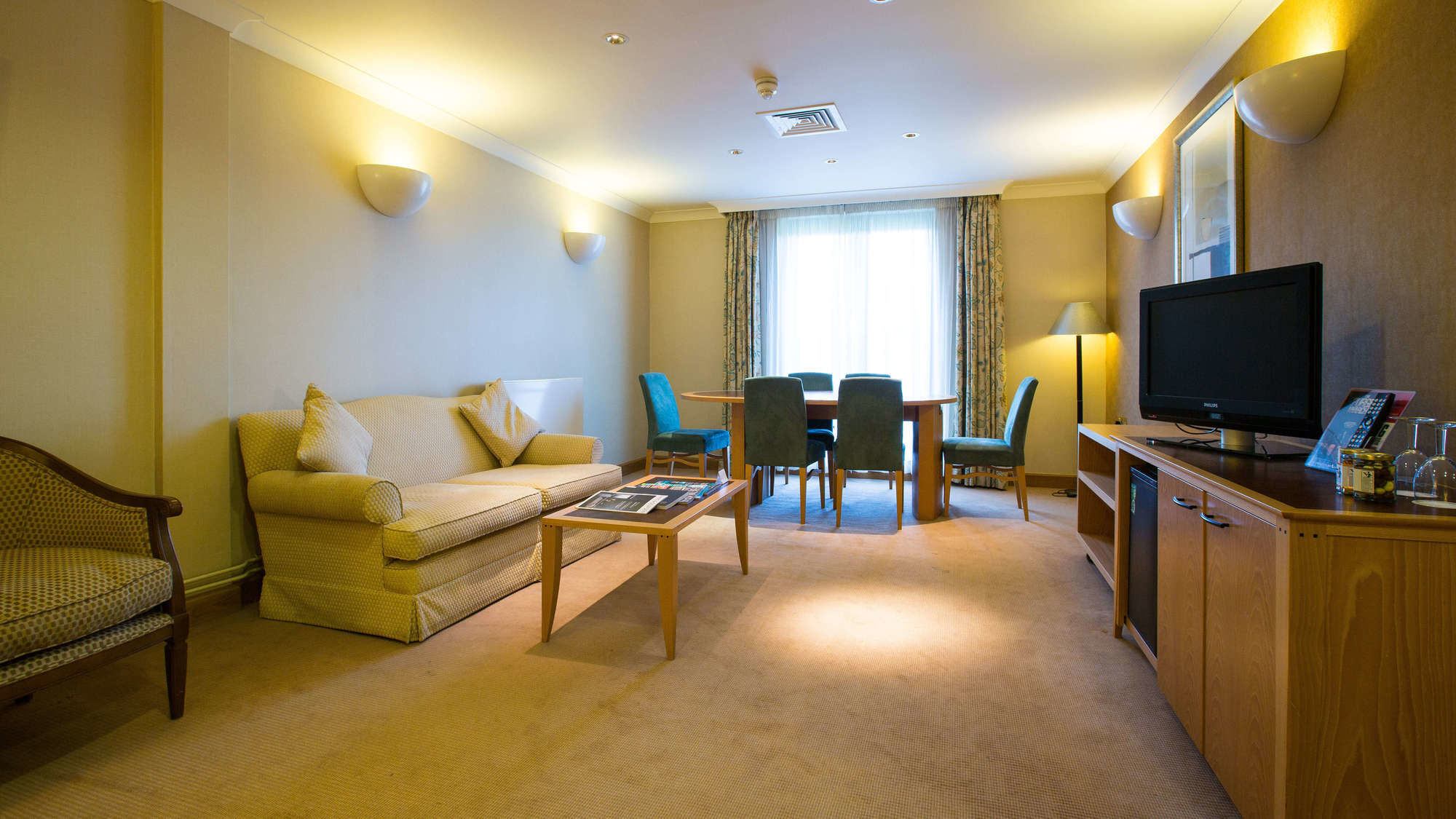Hampshire Court Hotel & Spa Basingstoke Eksteriør bilde